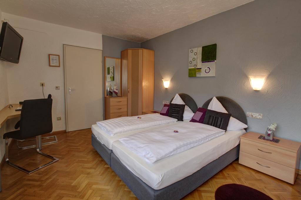 H41 Inn Hotel Garni Freiburg (Adults Only) Gundelfingen  Extérieur photo