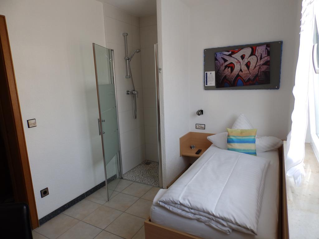 H41 Inn Hotel Garni Freiburg (Adults Only) Gundelfingen  Extérieur photo