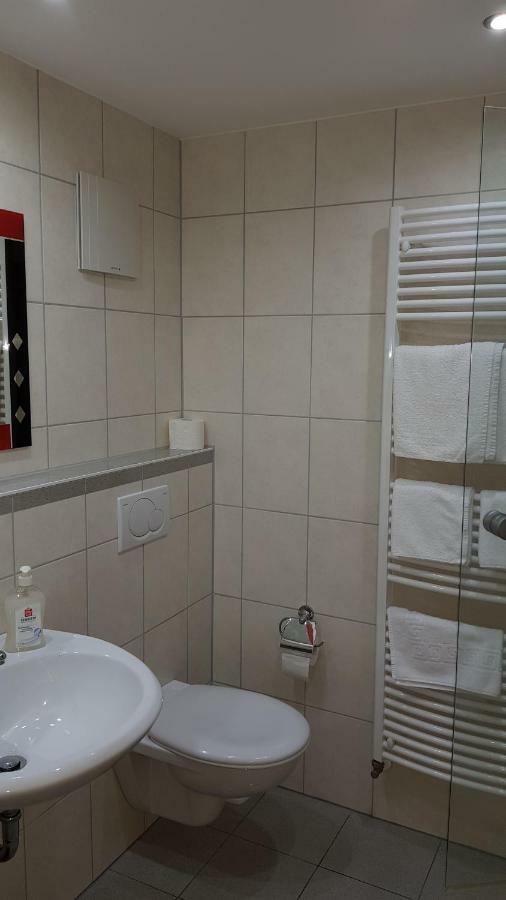 H41 Inn Hotel Garni Freiburg (Adults Only) Gundelfingen  Extérieur photo