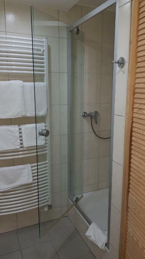 H41 Inn Hotel Garni Freiburg (Adults Only) Gundelfingen  Extérieur photo
